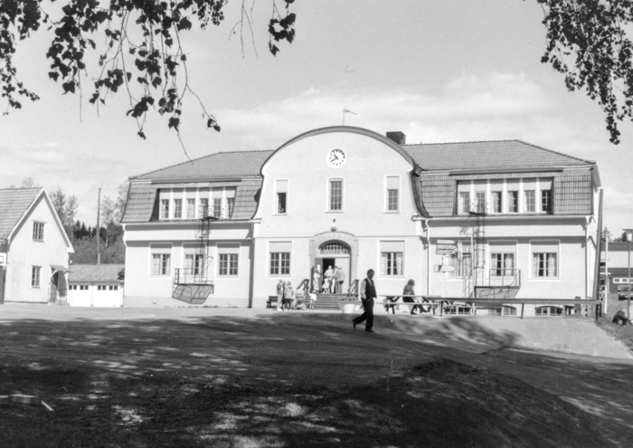 Brukets ”universitet” av anno 1916